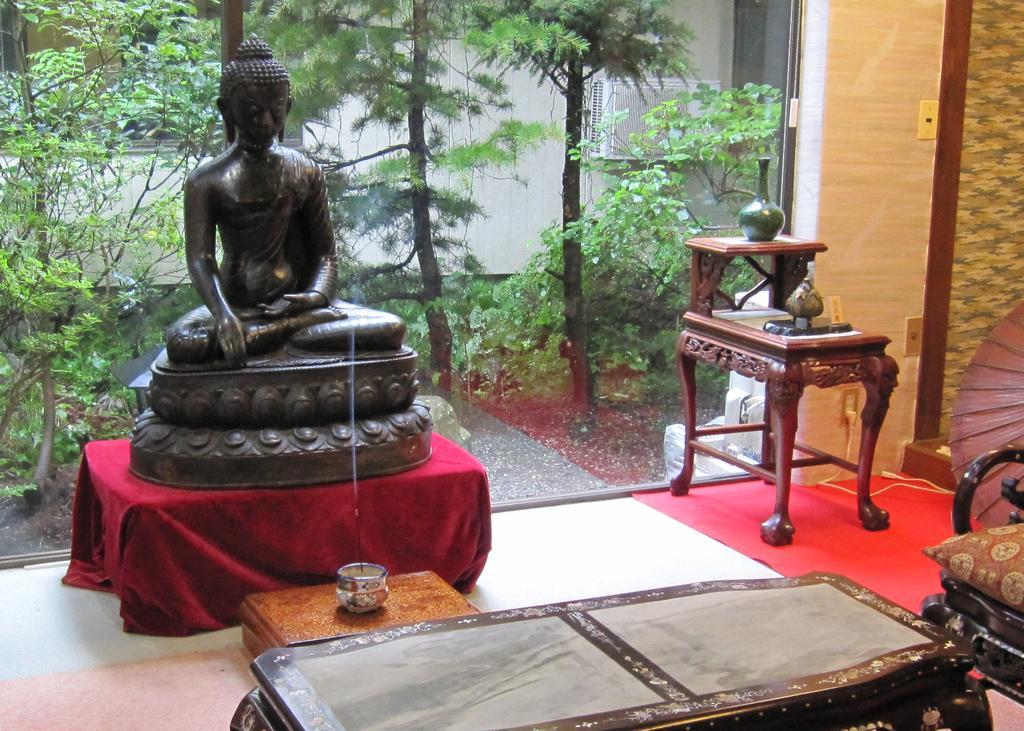 Guesthouse Ukiyoe Omachi  Extérieur photo